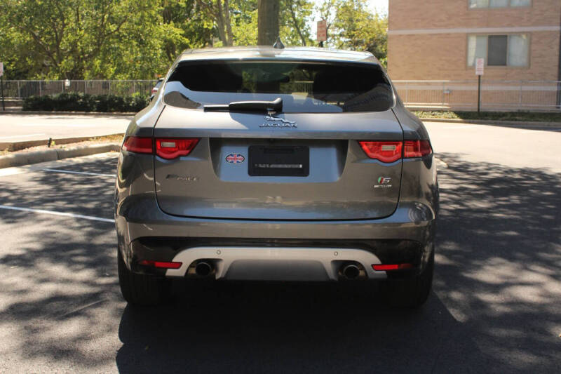 2017 Jaguar F-PACE S