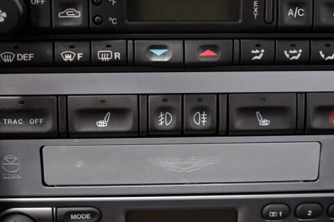 2003 Aston Martin V12 Vanquish