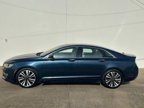 2017 Lincoln MKZ Select