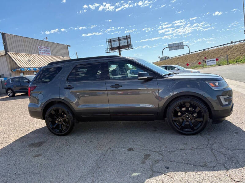 2017 Ford Explorer Sport