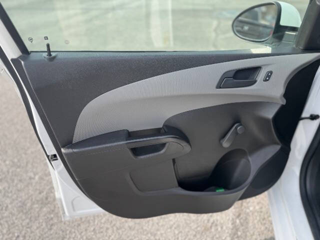 2019 Chevrolet Sonic LT Auto Fleet