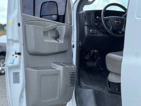 2021 GMC Savana 2500