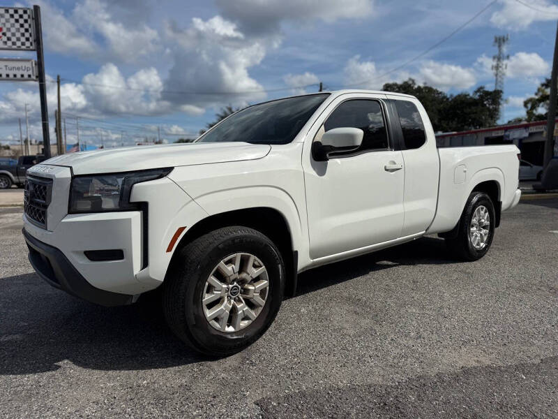 2022 Nissan Frontier SV