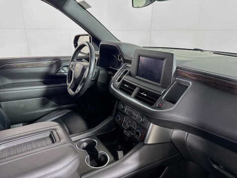 2022 Chevrolet Suburban LS