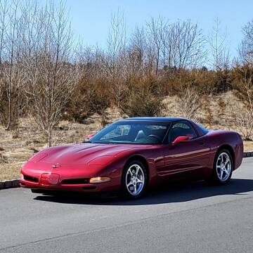 2004 Chevrolet Corvette for sale at R & R AUTO SALES in Poughkeepsie NY
