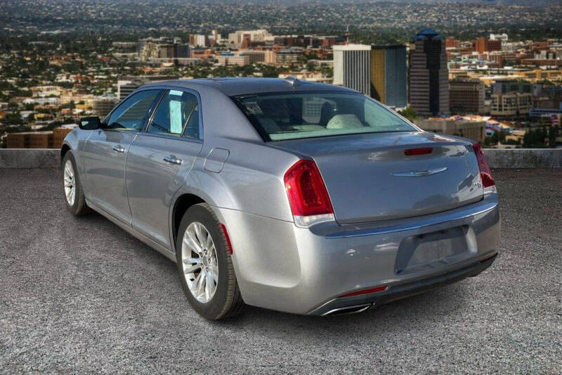 2016 Chrysler 300 C