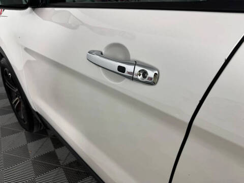 2014 Ford Explorer Sport