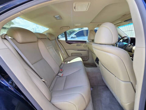 2007 Lexus LS 460