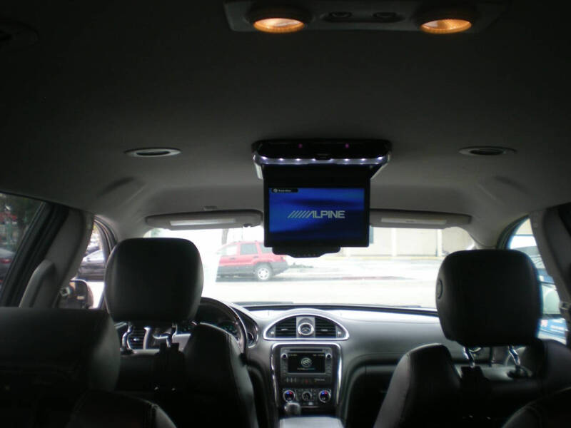 2017 Buick Enclave Leather