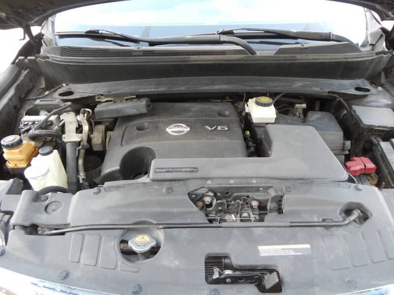 2013 Nissan Pathfinder S