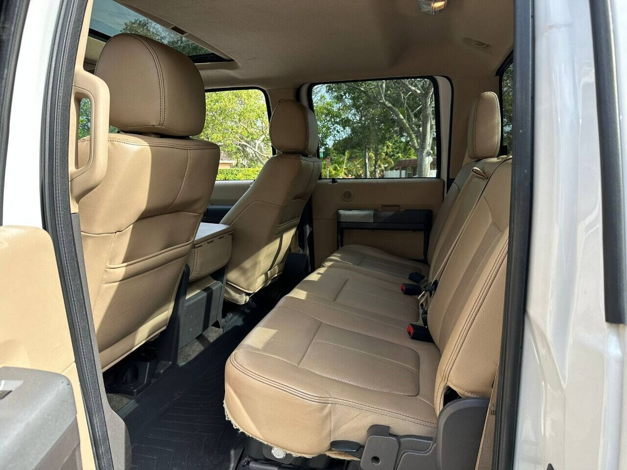 2015 FORD F-350 Pickup - $29,995