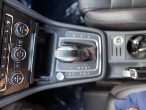 2016 Volkswagen Golf GTI Autobahn