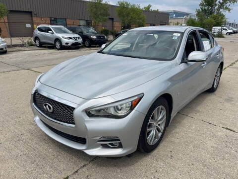 2015 Infiniti Q50 for sale at AUTOSAVIN in Villa Park IL