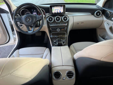 2015 Mercedes-Benz C-Class C 300