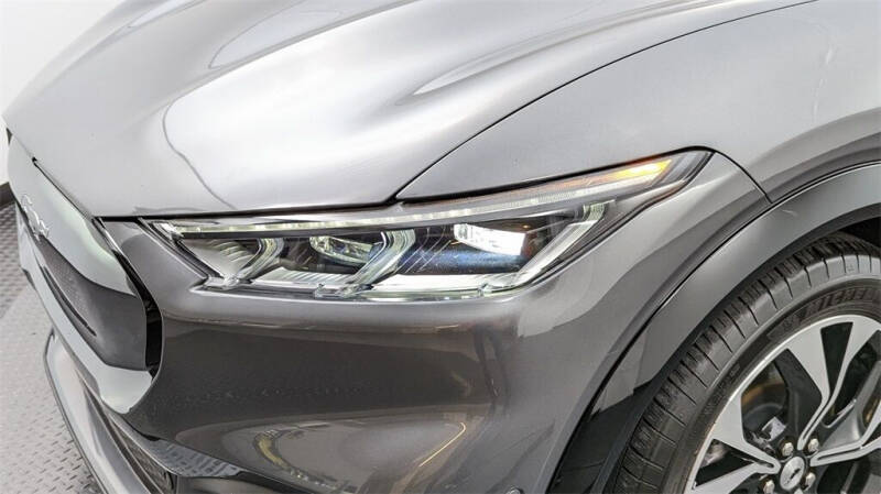 2021 Ford Mustang Mach-E Premium