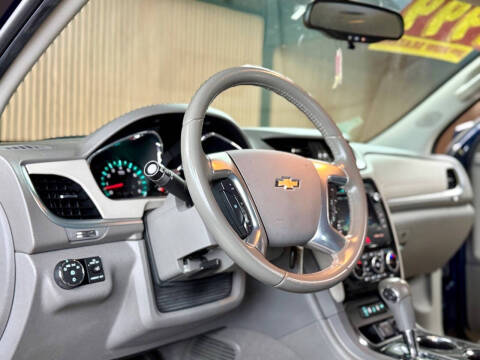 2017 Chevrolet Traverse LT