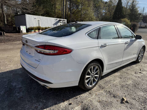 2017 Ford Fusion Hybrid SE