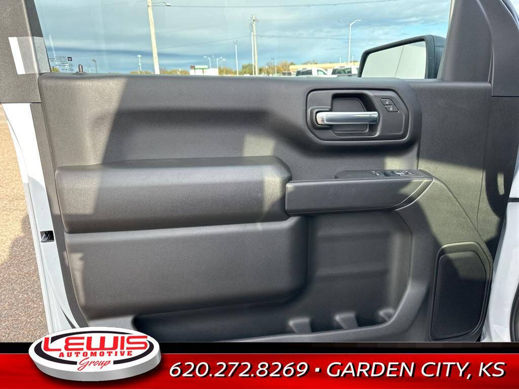 2025 Chevrolet Silverado 2500HD for sale at Lewis Chevrolet of Garden City in Garden City, KS