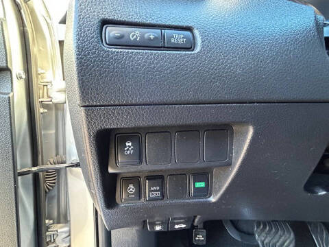 2017 Nissan Rogue Sport SV