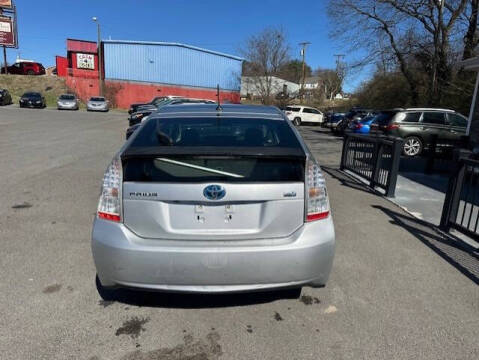 2010 Toyota Prius III