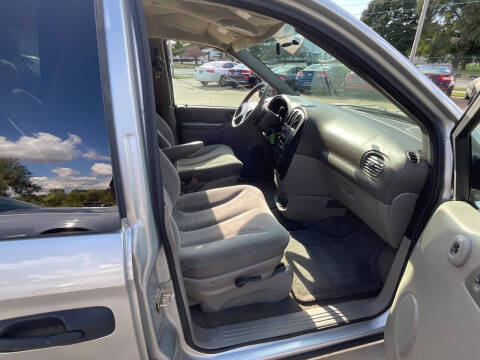 2003 Dodge Caravan SE