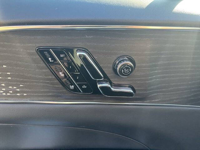 2023 Cadillac LYRIQ Luxury