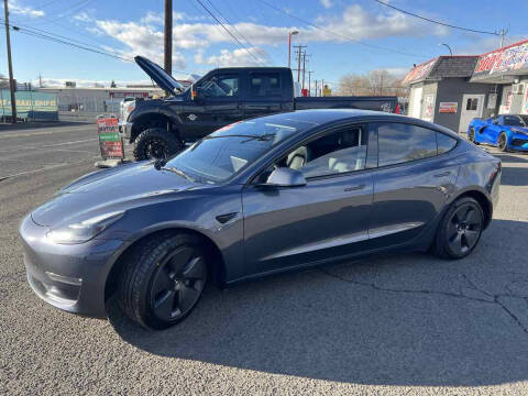 2022 Tesla Model 3 Long Range