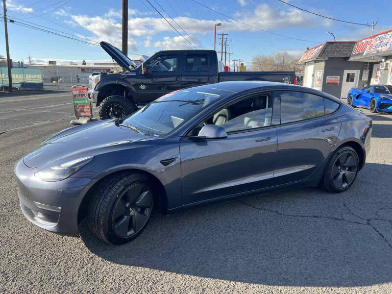 2022 Tesla Model 3 Long Range