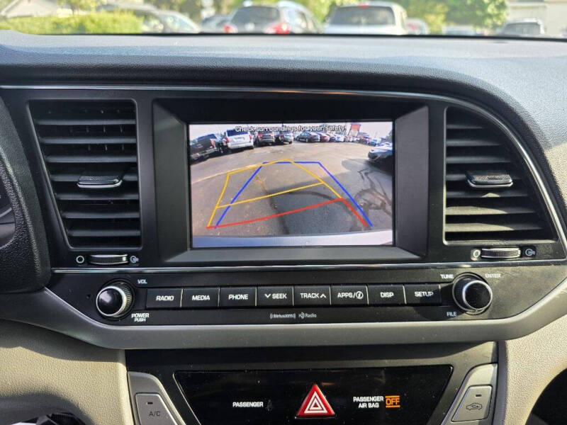 2018 Hyundai Elantra