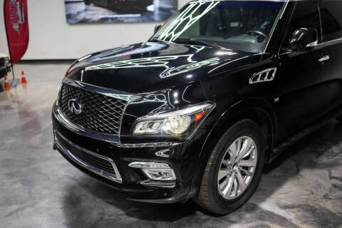 2017 Infiniti QX80