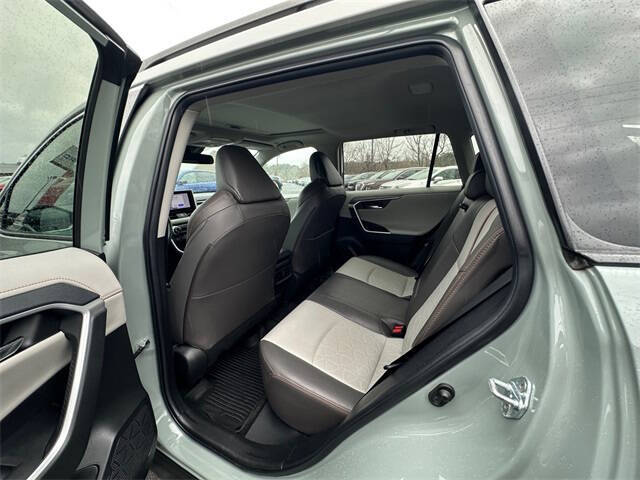 2023 Toyota RAV4 Adventure