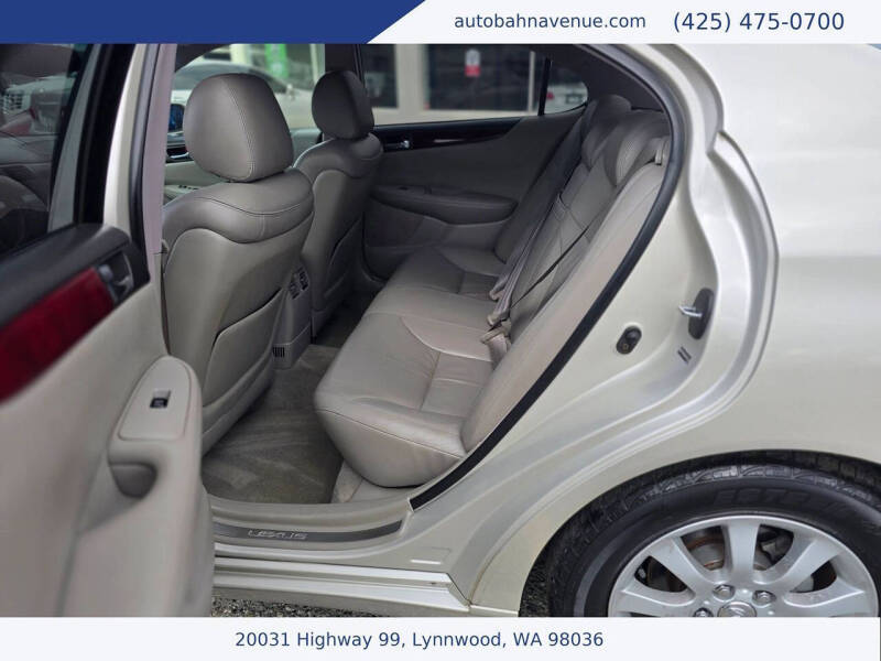 2004 Lexus ES 330