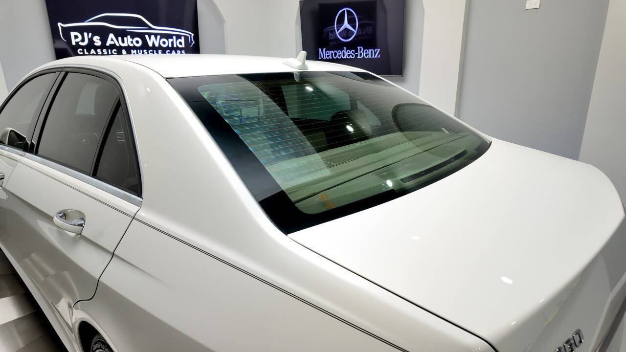 2015 Mercedes-Benz E-Class 24
