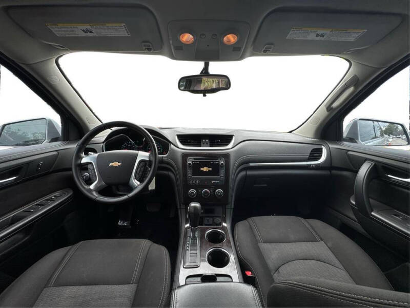 2017 Chevrolet Traverse LT