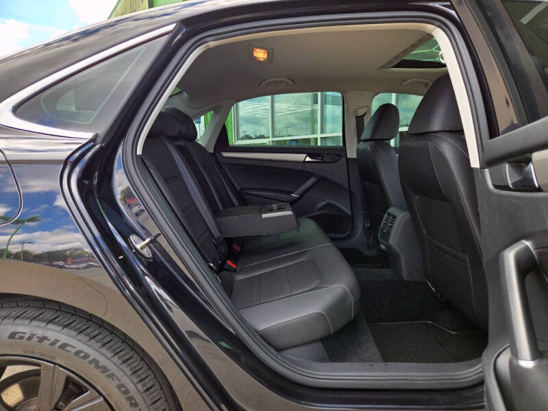 2022 Volkswagen Passat SE