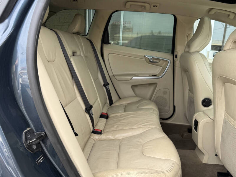 2010 Volvo XC60 3.2