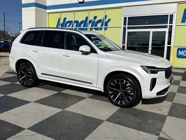 2025 Volvo XC90 B6 Plus Bright Theme 7P