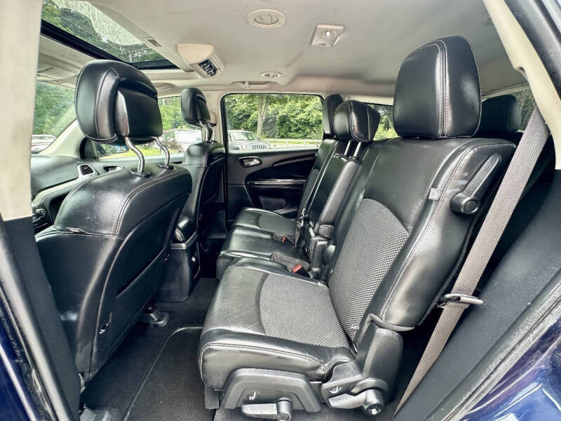 2020 Dodge Journey Crossroad