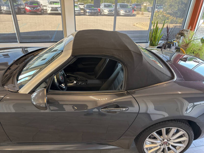 2019 FIAT 124 Spider Lusso