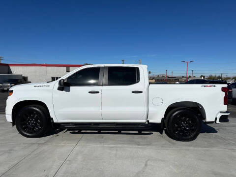 2022 Chevrolet Silverado 1500 Custom