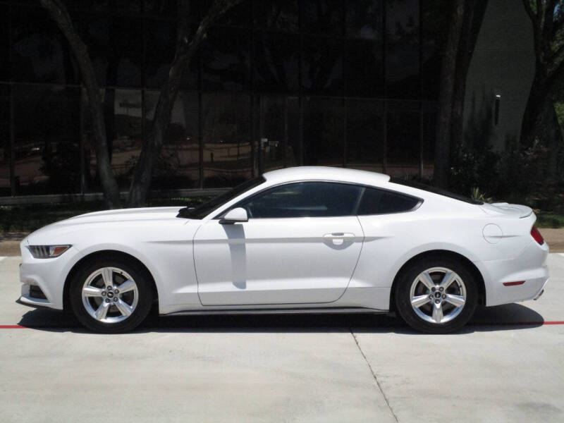 2015 Ford Mustang V6