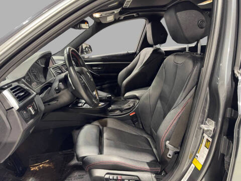 2017 BMW 3 Series 330i