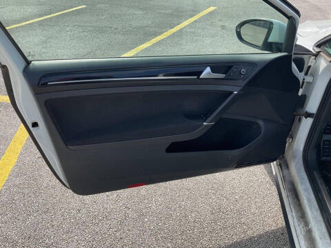 2016 Volkswagen Golf GTI S