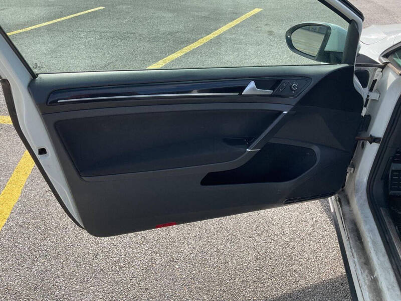 2016 Volkswagen Golf GTI S