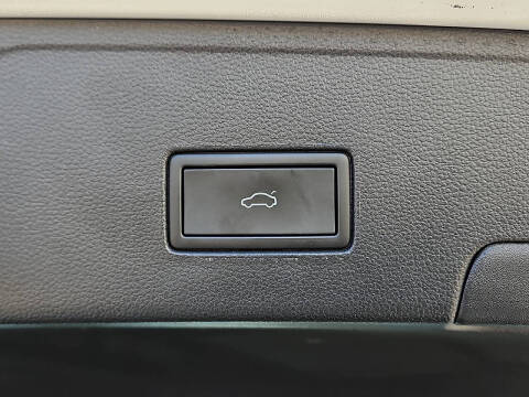 2022 Volkswagen Atlas Cross Sport V6 SEL Premium R-Line 4Motion