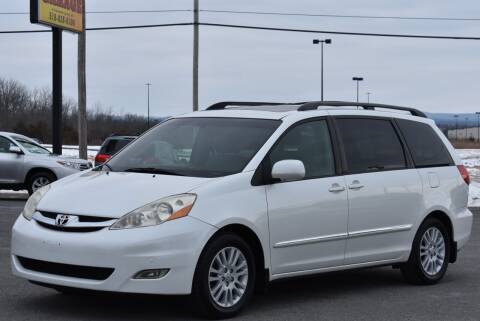 2007 Toyota Sienna for sale at Broadway Garage of Columbia County Inc. in Hudson NY