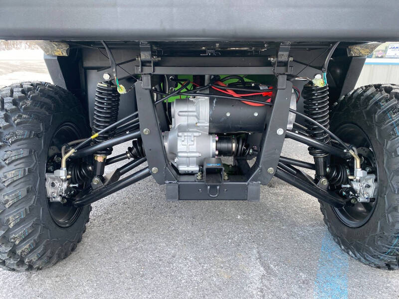 2025 HuntVe Electra Lithium 4x4 EPS Crew