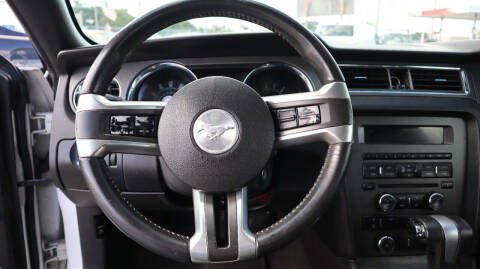 2010 Ford Mustang V6