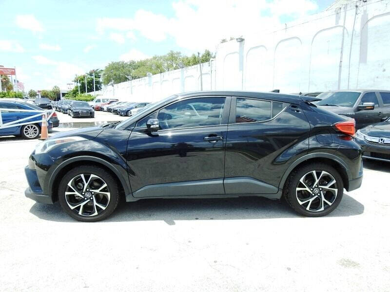 2018 Toyota C-HR  - $17,900