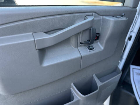 2023 Chevrolet Express 2500